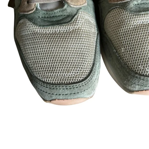 Hoff women’s sneakers size 10 - Picture 11 of 14